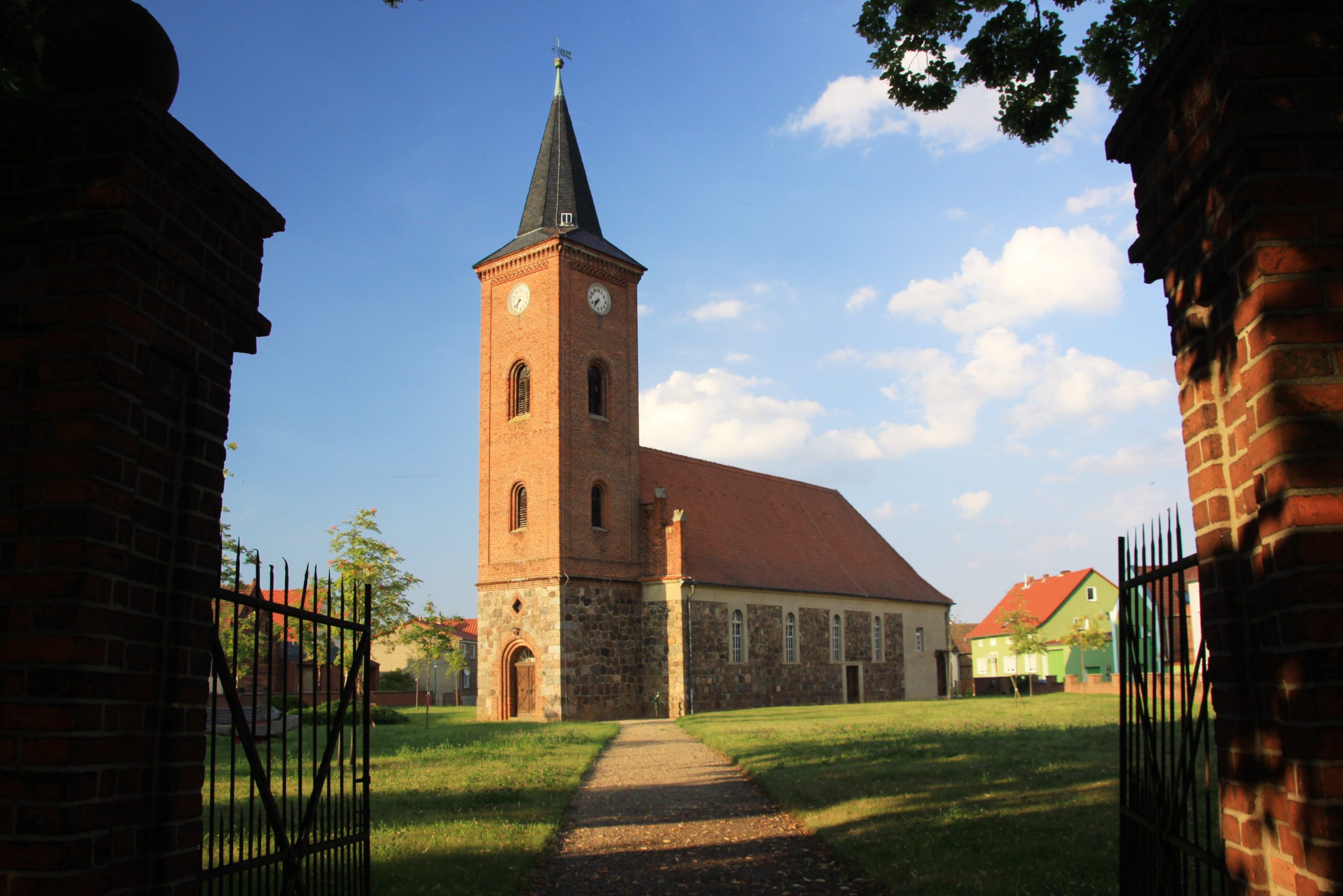 Dorfkirche Fredersdorf bei Bad Belzig – Förderkreis Alte Kirchen Berlin
