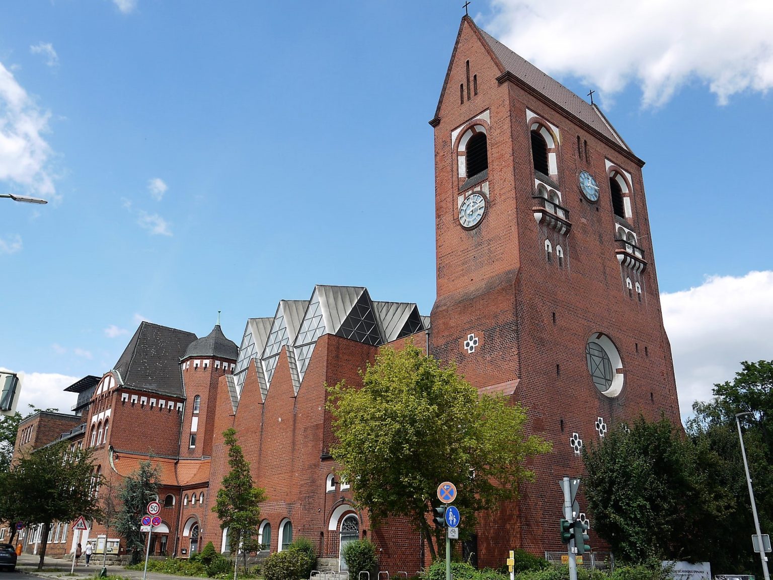 EpiphanienKirche Charlottenburg Förderkreis Alte Kirchen Berlin