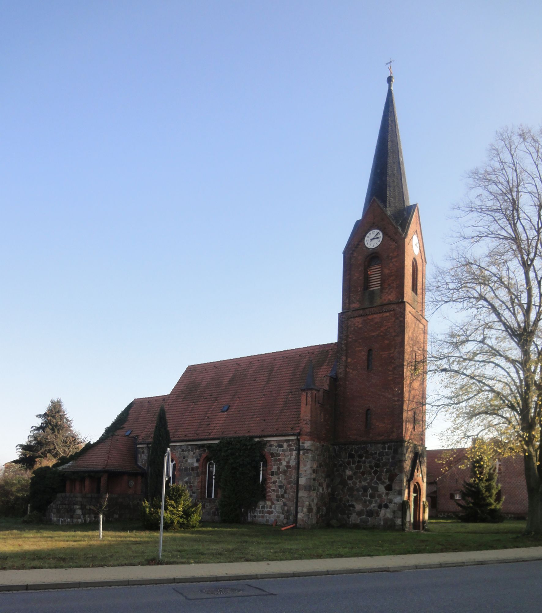 offene kirchen in der nähe
