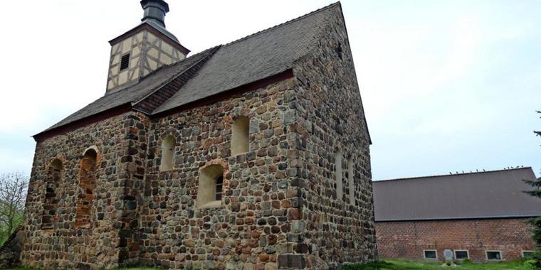Die-Kurzlipsdorfer-Kirche-hat-das-aelteste-Dachwerk-rund-um-Jueterbog_big_teaser_article.jpg